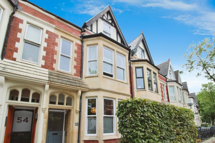 5 bedrooms house for sale in Cardiff, United Kingdom