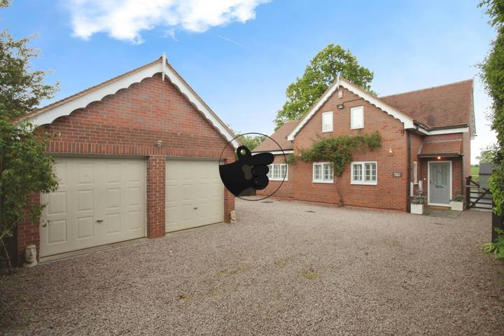 4 bedrooms house in Atherstone, United Kingdom