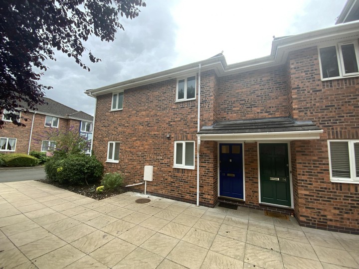 1 bedroom apartment for sale in Alcester, United Kingdom