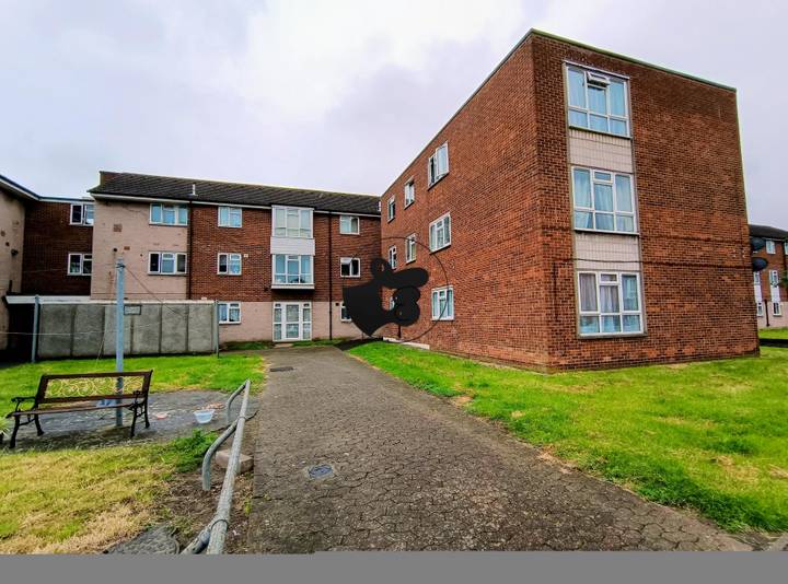 1 bedroom apartment for sale in Dagenham, United Kingdom