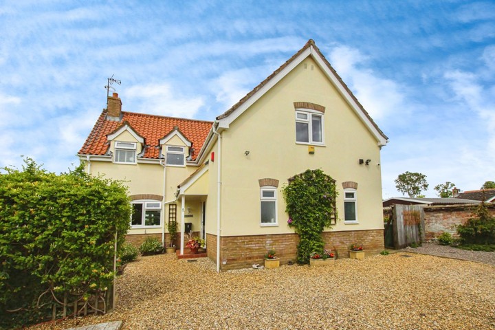 5 bedrooms house for sale in Foulden, United Kingdom