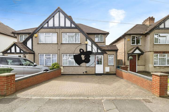 3 bedrooms house for sale in Harrow, United Kingdom