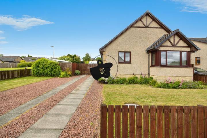 2 bedrooms house for sale in Bathgate, United Kingdom