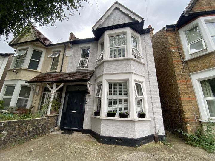 3 bedrooms house for sale in Southend-On-Sea, United Kingdom