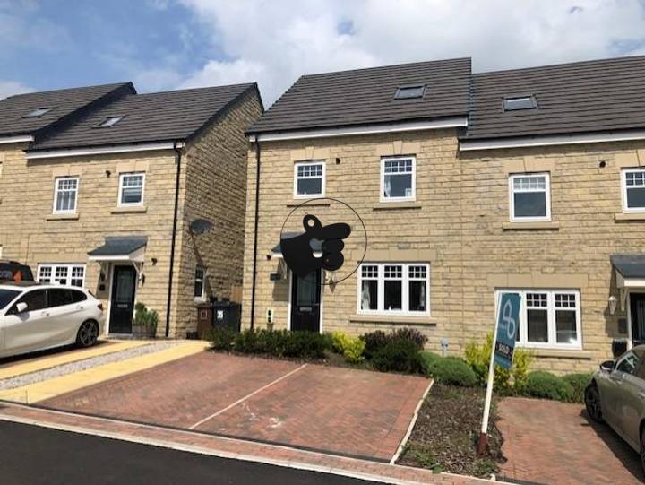 4 bedrooms house for sale in Huddersfield, United Kingdom