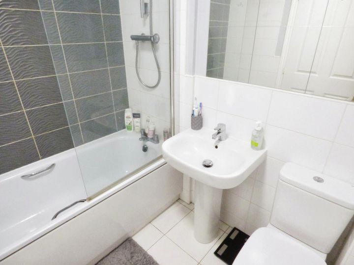 2 bedrooms house for sale in Dunfermline, United Kingdom