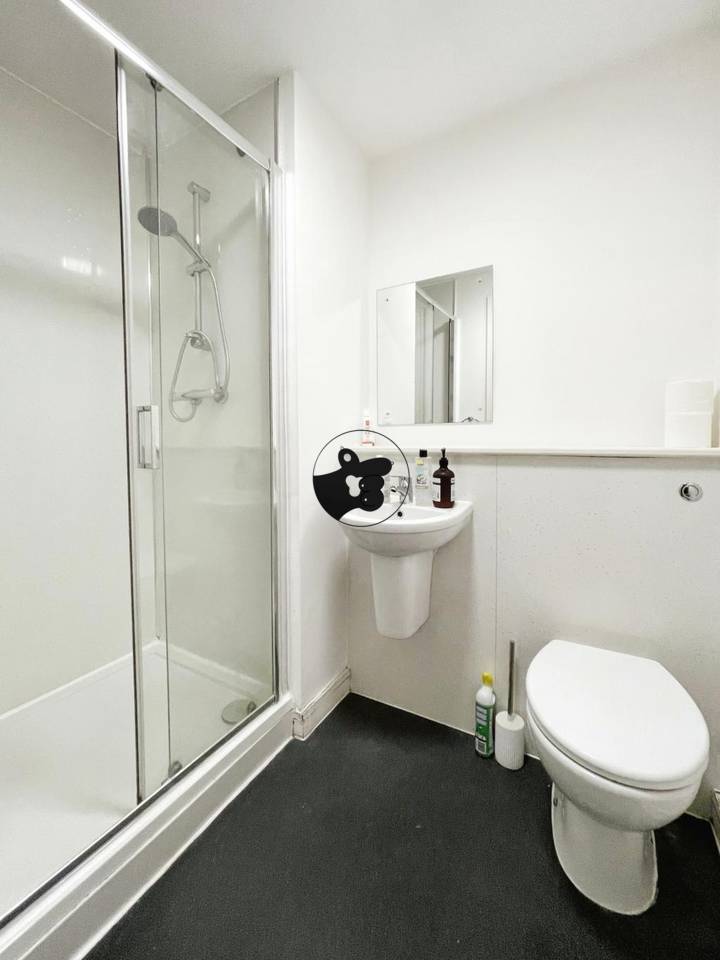 Apartment for sale in Liverpool, United Kingdom