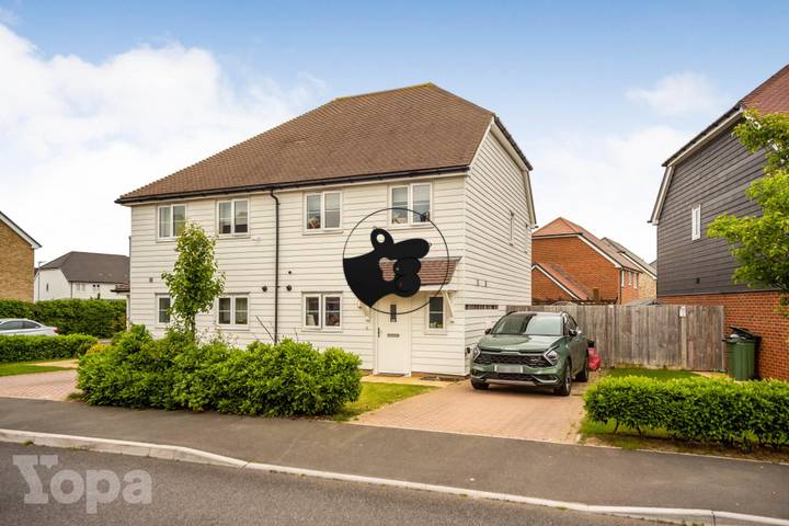 3 bedrooms house for sale in Sittingbourne, United Kingdom