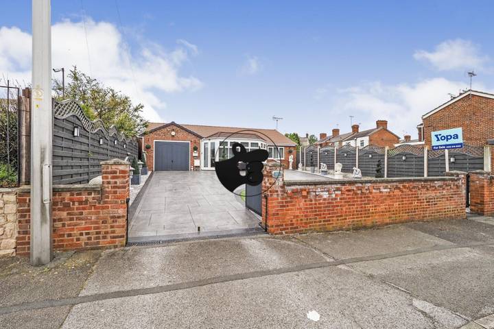 2 bedrooms house for sale in Mansfield, United Kingdom