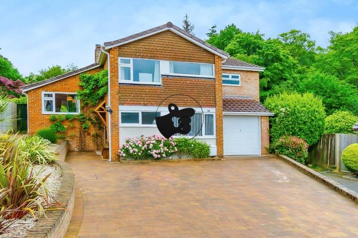 4 bedrooms house for sale in Horsham, United Kingdom