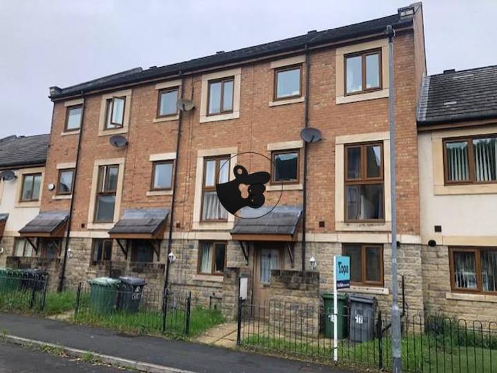 4 bedrooms house for sale in Huddersfield, United Kingdom