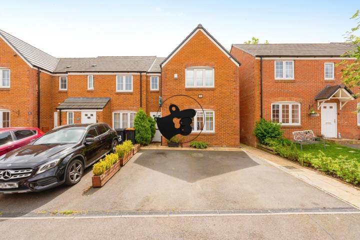 3 bedrooms house for sale in Dunstable, United Kingdom