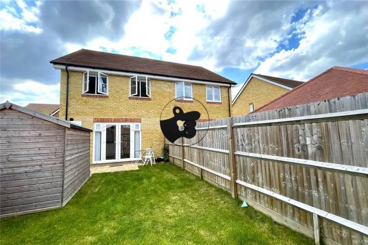 3 bedrooms house for sale in Camberley, United Kingdom