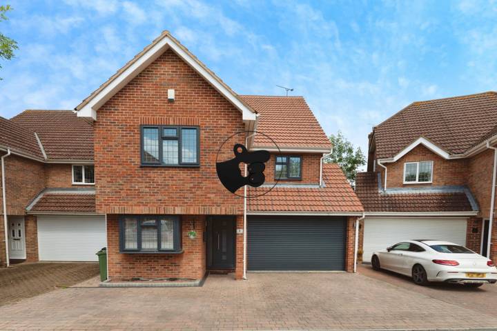 4 bedrooms house for sale in Basildon, United Kingdom