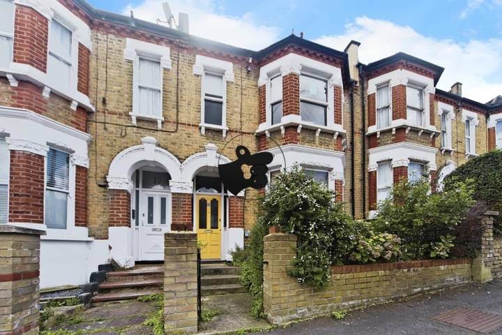 4 bedrooms house for sale in London, United Kingdom