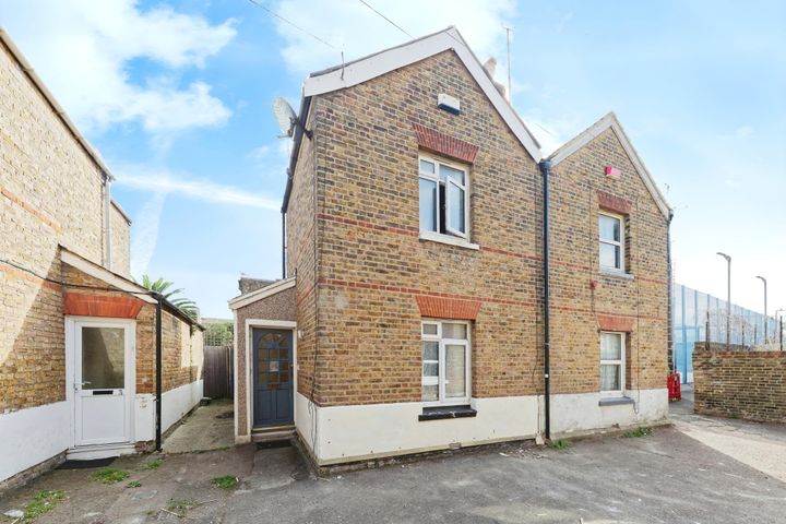 2 bedrooms house for sale in Margate, United Kingdom