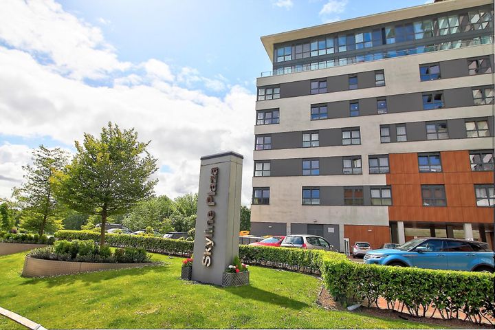 1 bedroom apartment for sale in Basingstoke, United Kingdom