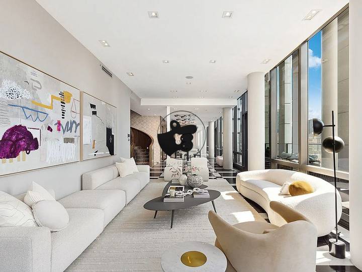 7 bedrooms apartment in New York, United States