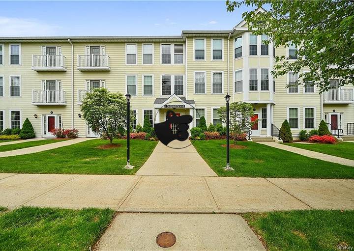 2 bedrooms apartment in White Plains, United States