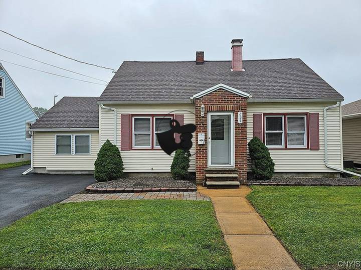 3 bedrooms house in Utica, United States
