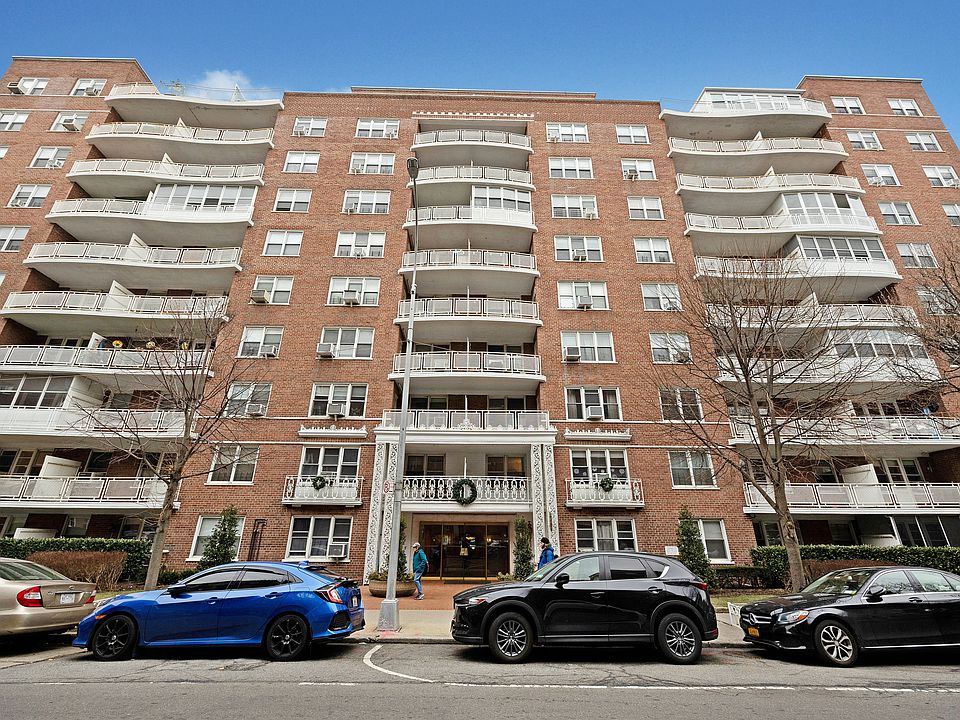 69-10 108th St #6O, Forest Hills, NY 11375
