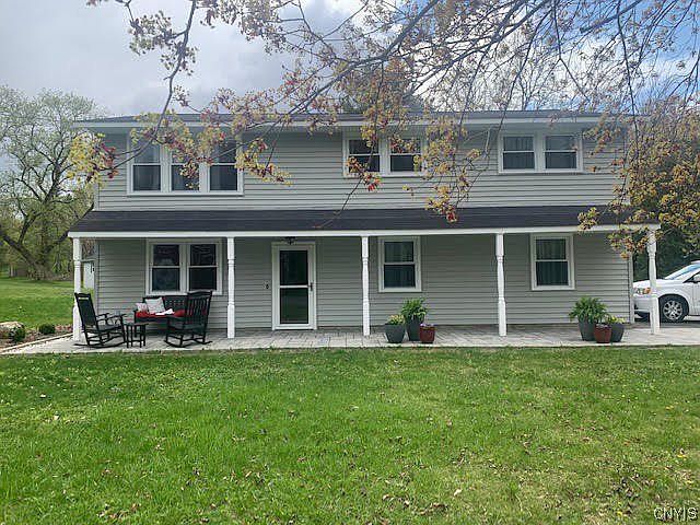 2454 Candlewick Ln, Marcellus, NY 13108